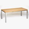 Gartentisch / Outdoor-Esstisch aus Edelstahl mit Tischplatte aus Holz in Eiche, Robinie / Akazie oder Lärche select – Ausführung nach Maß vom Gartentischler WALLI